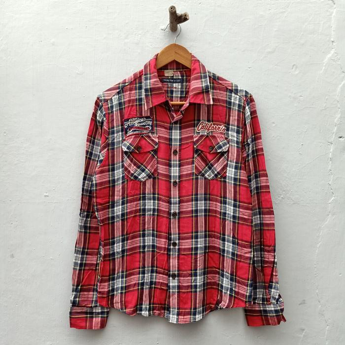 Kemeja Flannel Hangten size M