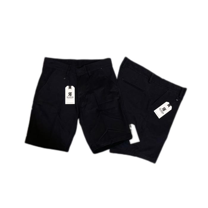 celana pendek chinos pria hitam//celana pendek chinos pria hijau//celana pendek chinos pria krem//ce