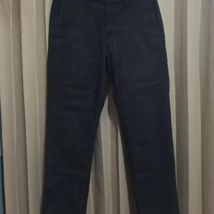 Celana panjang chino Uniqlo second original