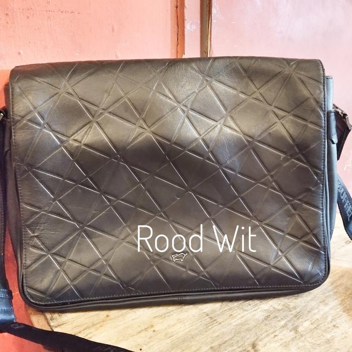 Jual tas laptop kerja pria Braun Buffel Germany selempang Sling bag second motive garis