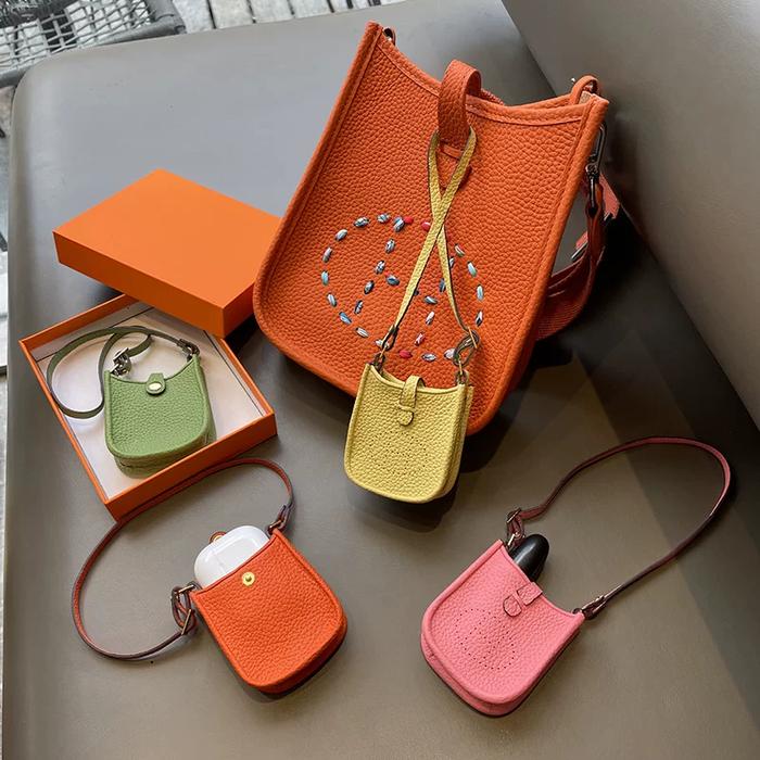 Bag Charm Airpods Case Tas Mini Aksesoris Gantungan Tas