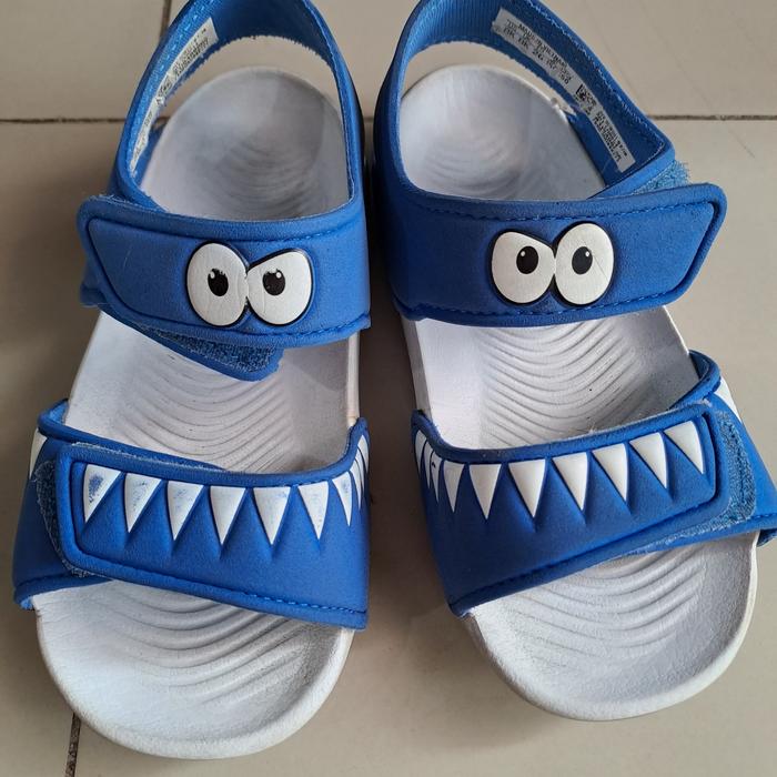 Sendal Sepatu anak laki laki sandal second 7hand thrift kids