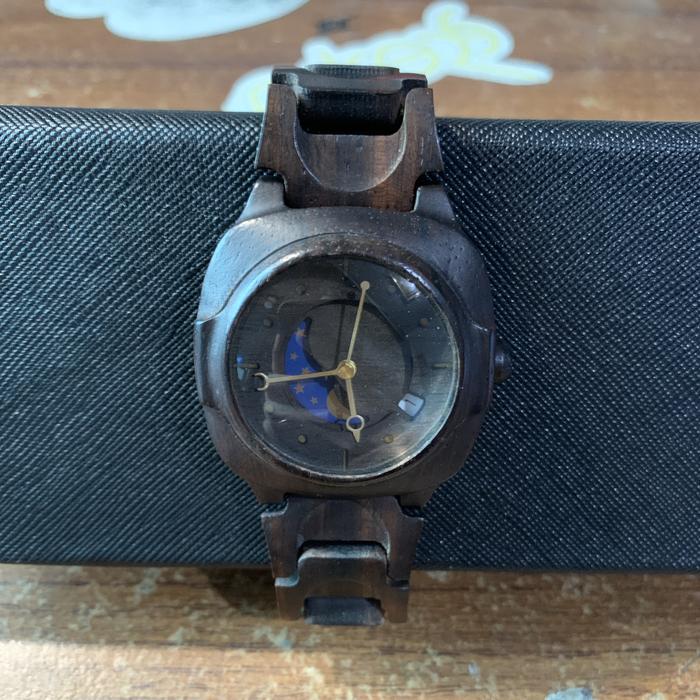 Matoa jam tangan bahan kayu