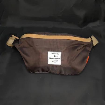 Tas Kalibre Hurley 920823999 Brown Original Sling Waist Bag Pria Selempang Pinggang