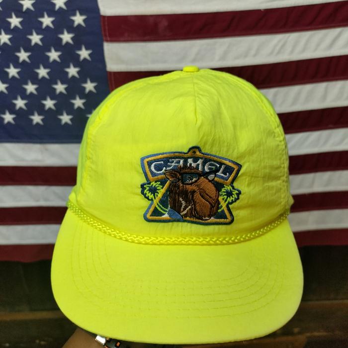 Topi Vintage Joe Camel Snapback Cap