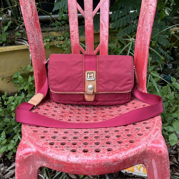 Slingbag / tas selempang hedgren