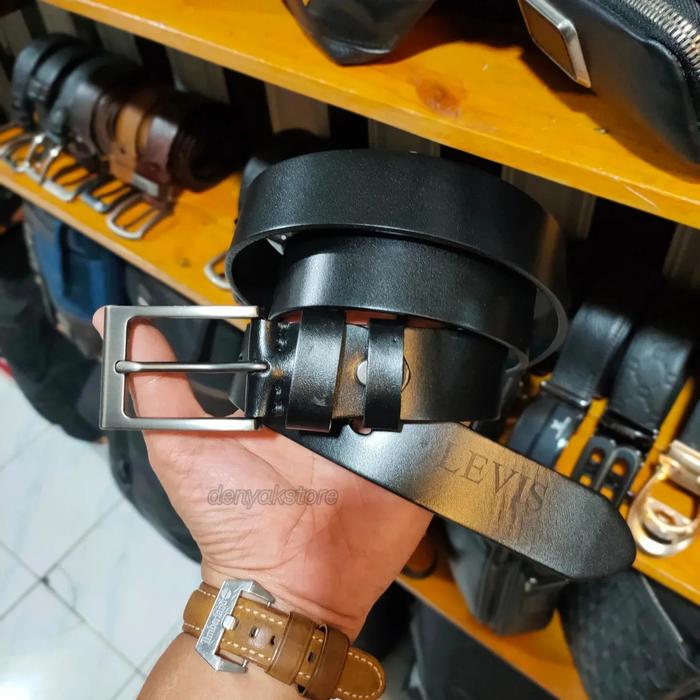 Sabuk Kulit Asli Levis Black