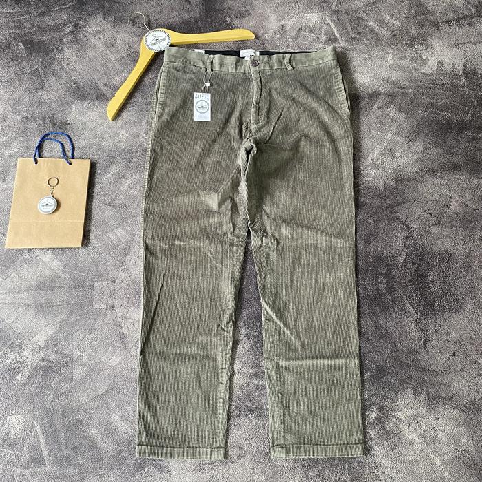 CELANA CORDUROY RIVER ISLAND (kode c611)