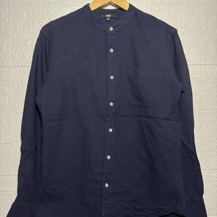 KEMEJA SANGHAI NAVY UNIQLO S SECOND THRIFT