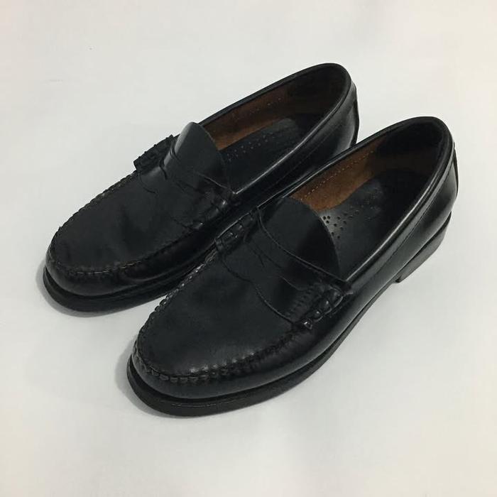 ( SOLD ) G.H Bass & Co Weejuns Larson Heritage Loafers Vibram