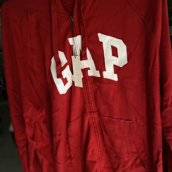 GAP HOODIE ORIGINAL Warna MERAH HATI - M- L 110-115