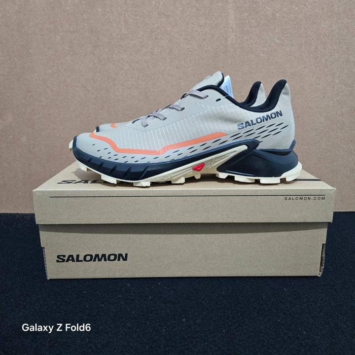 Sepatu Solomon Alphacross 5 GTX Cream Original Guarantee