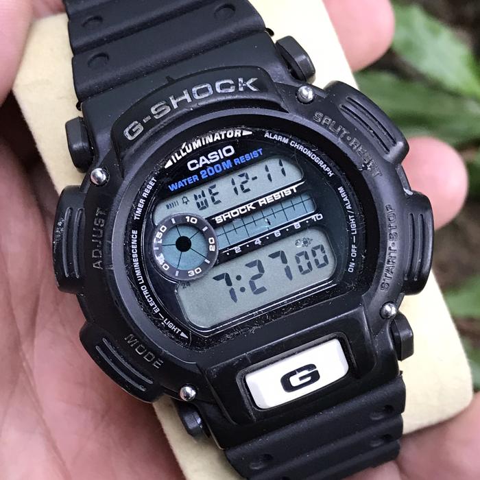 G-Shock Tombol putih original
