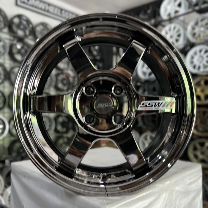 SSW S205 RING 15 BLACK CHROME