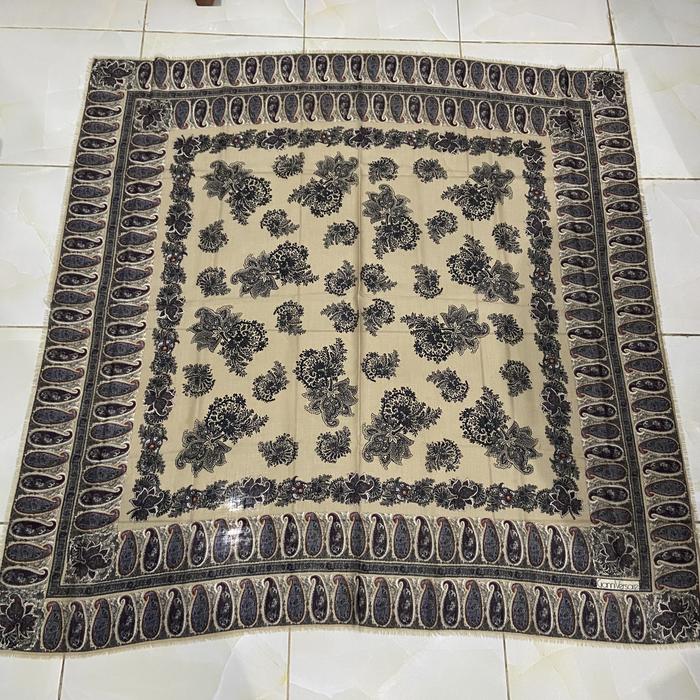 Gianni versace wool mix silk scarf
