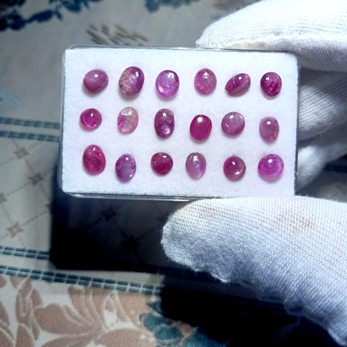 Ruby lawasan natural burma/mogok/myanmar ( mata cincin stampel )