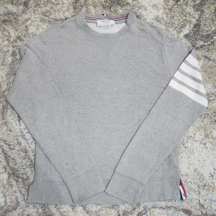 Crewneck Thom Browne Made in Japan