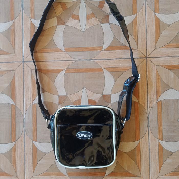 sling kirsh pocket x carhartt dickies vans nike adidas thule