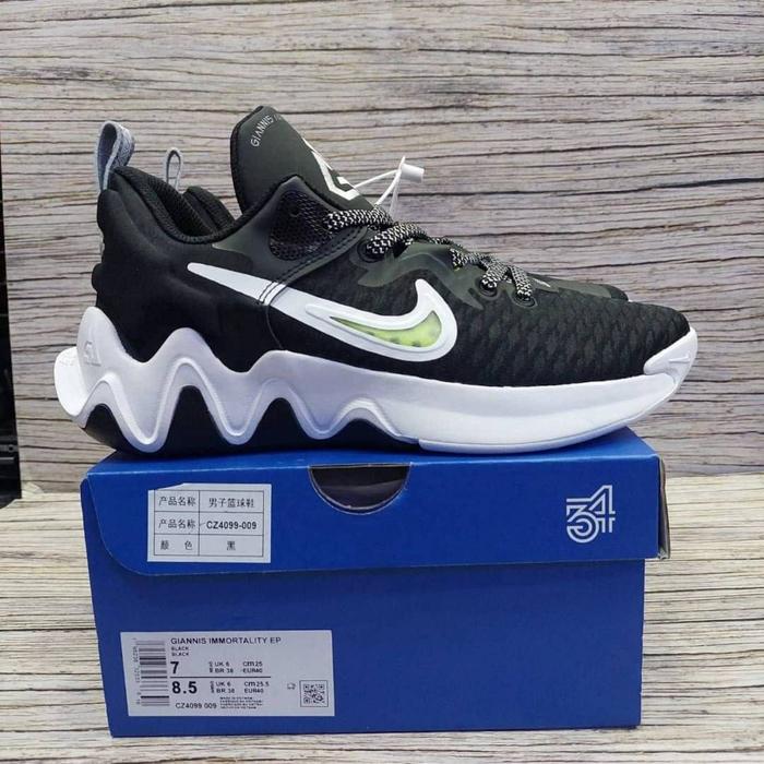 Sepatu Unisex Nike Giannis Immortality Black White Original Guarantee