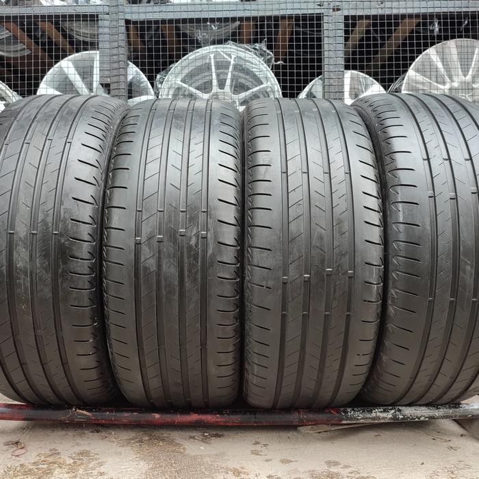 Ban 255/50 R21 Bridgestone Alenza