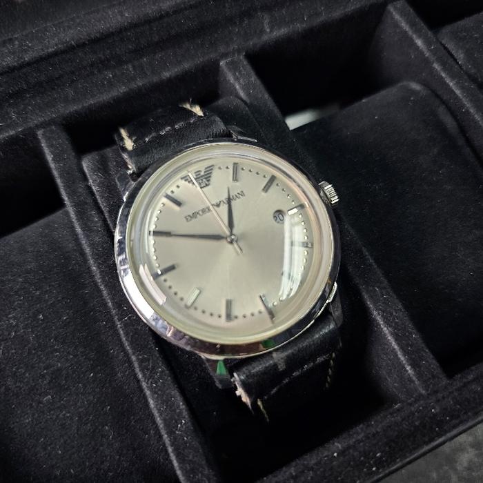 EMPORIO ARMANI Jam Tangan Pria Preloved AR 0572 50m / 5 ATM Mulus