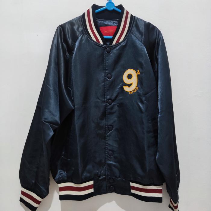Jaket varsity unisex Teenie Weenie size on tag L