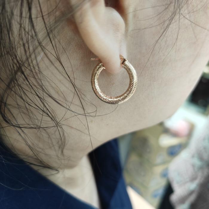 anting gipsi rose gold amero