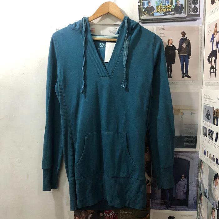 Atasan Sporty Berhoodie Biru Tosca Wanita