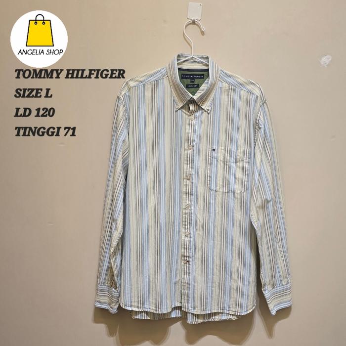 23. (Preloved) TOMMY HILFIGER Kemeja Pria Authentic