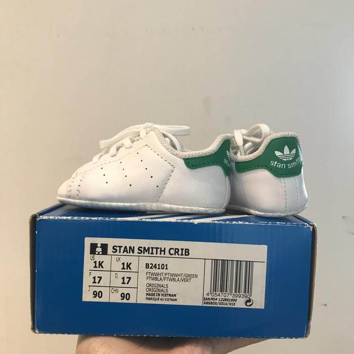 Preloved Adidas stan smith crib baby 1K