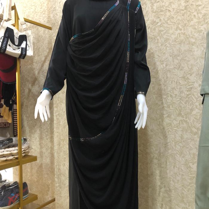 Preloved Abaya Dubai hitamm