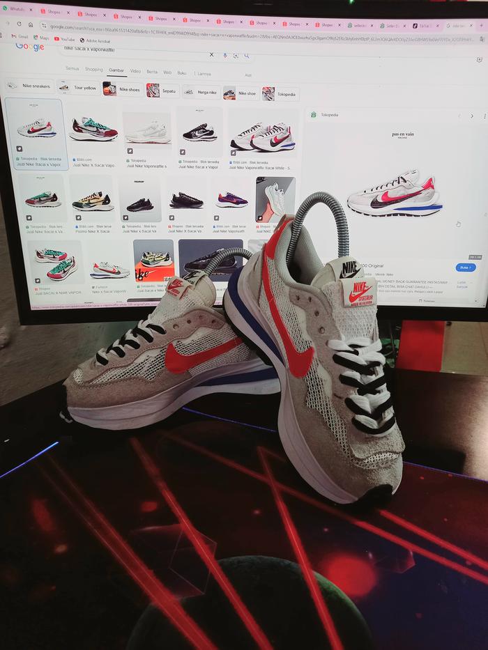 sepatu nike sacai original vaporwaffle