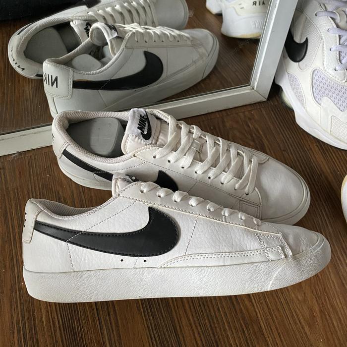 Nike Blazer low white black casual original murah - sneakers second market