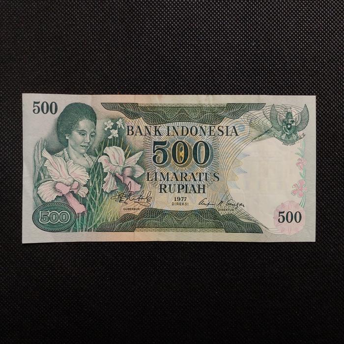Uang Kertas Kuno 500 Rupiah Ibu Konde Tahun 1977 - 279