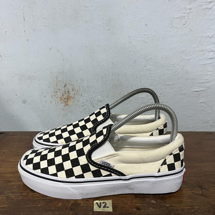 Sepatu second ori vans checkerboard classic size 37