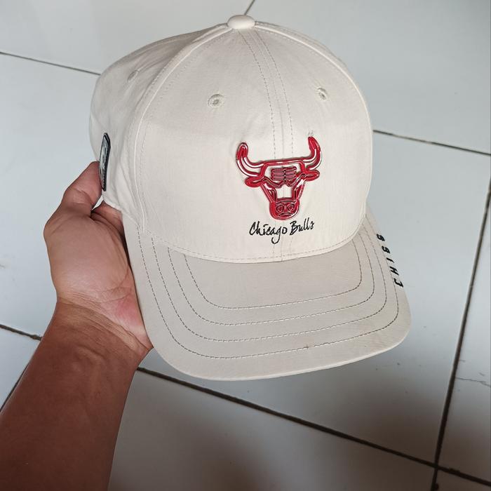 topi nba chicago bulls second