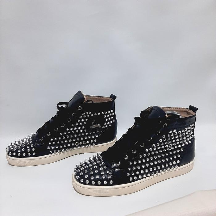 Christian Loubotin black glossi duri lengkap gagah sneakers