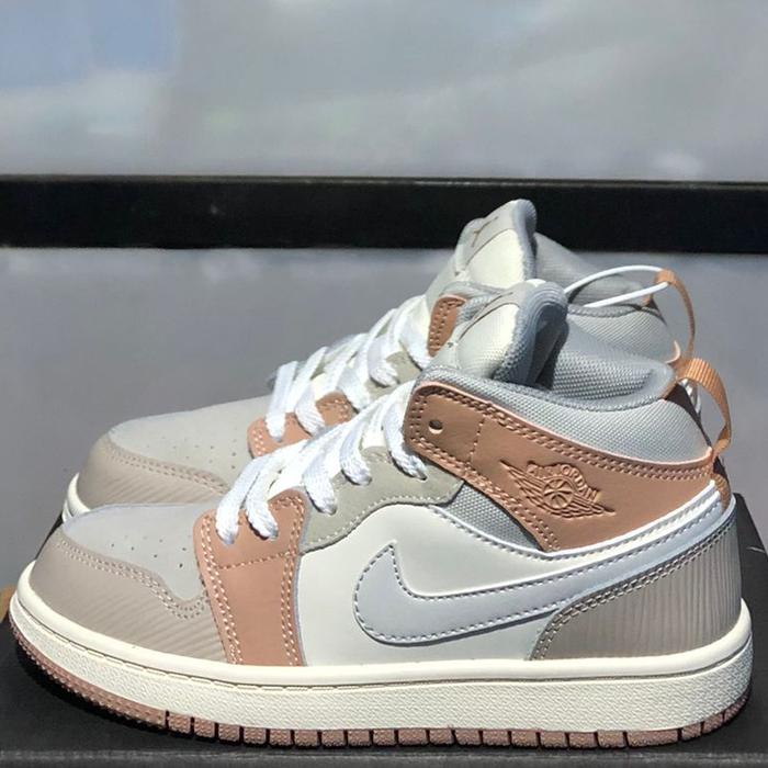 Nike Air Jordan Retro 1 Kids Mid Milan