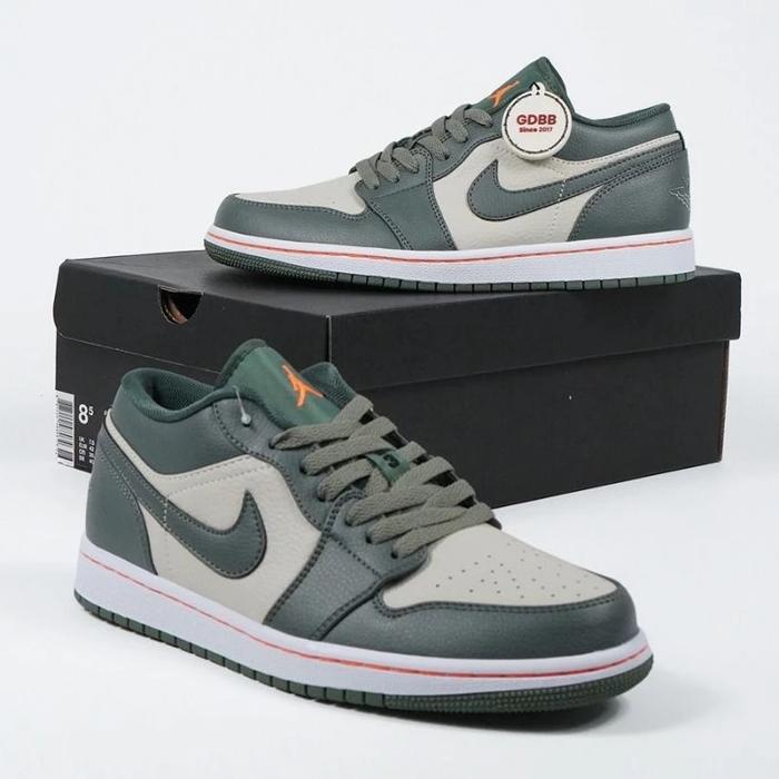 Original Sneakers Sepatu Nike Air Jordan 1 Low Military Green 2019 Green Olive Authentic | Brand New