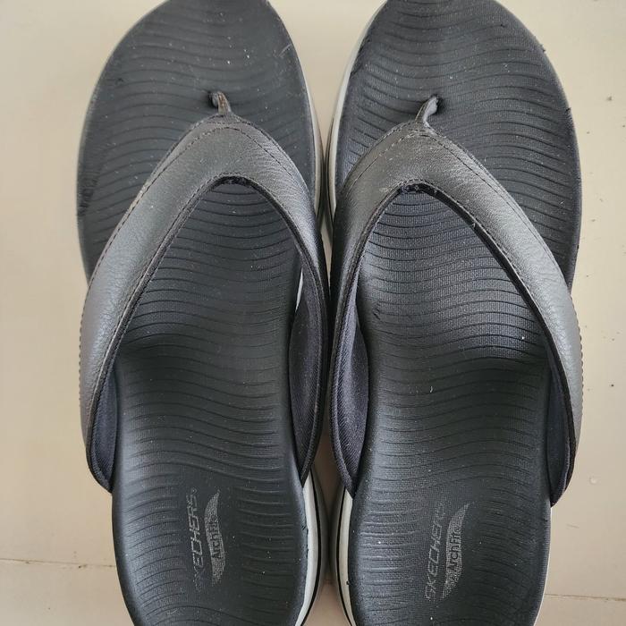 sandal skechers archfit size 47