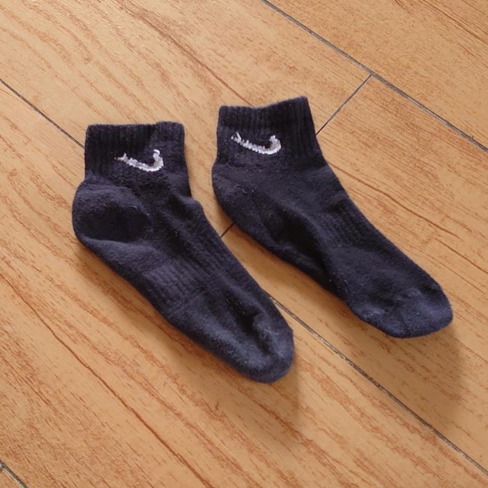 Kaos Kaki Brand Thrift Second Wear By Nike Low