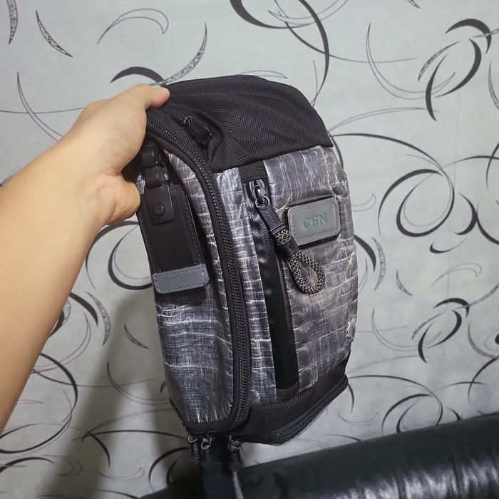 Tumi alpha bravo kelly sling bag limited edition