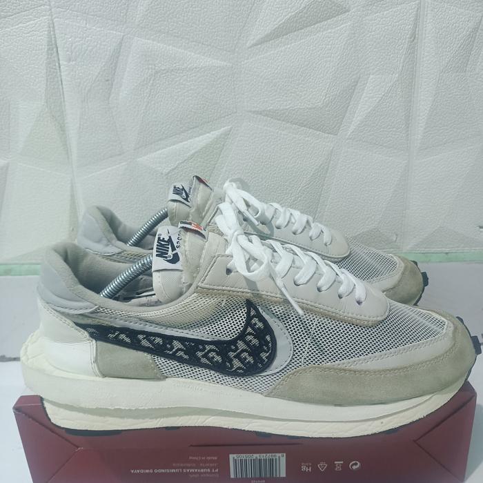 Nike Sacai LD waffle x Dior