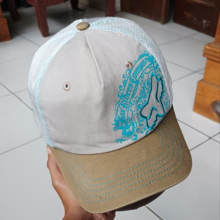 topi fox second,topi fox 8