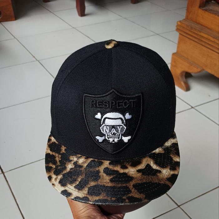 topi urban swagger second 7