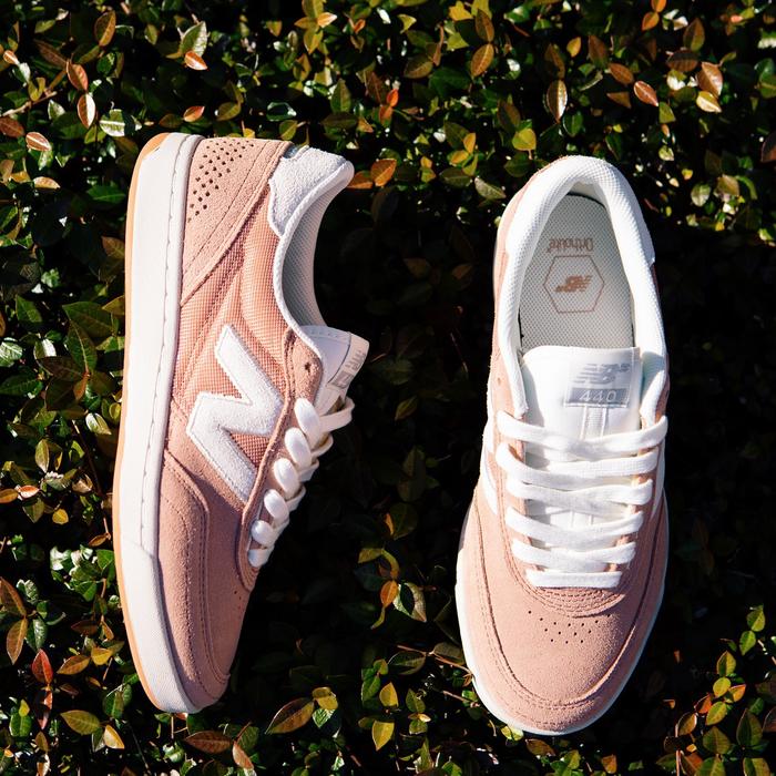 New Balance Numeric 440 V2 Pink 100% authentic