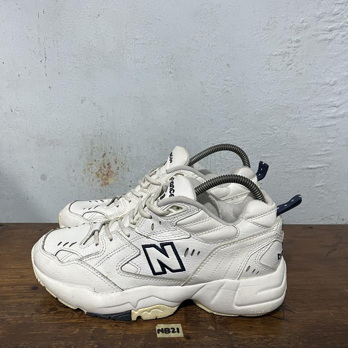 Sepatu second branded new balance 608 white size 40