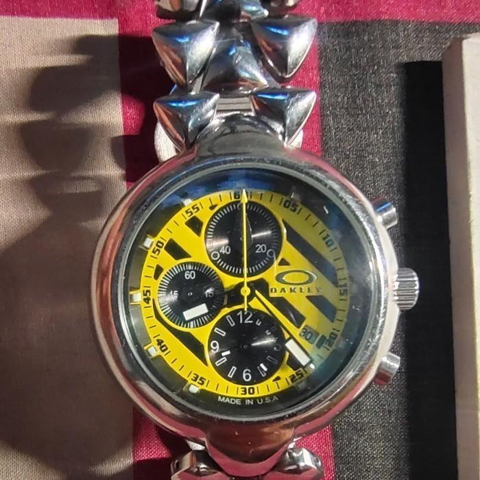 Jam Oakley yellow limited edition