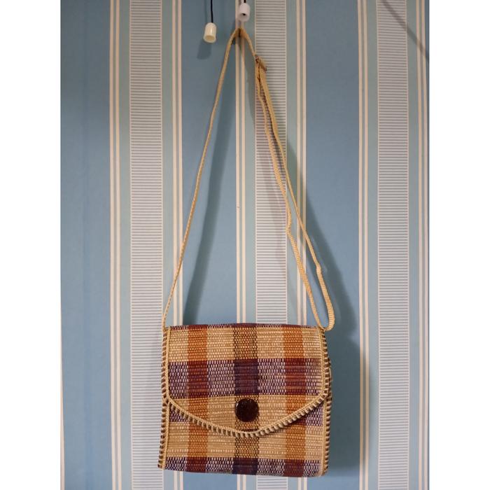 Thrift sling bag etnit perekat velcro