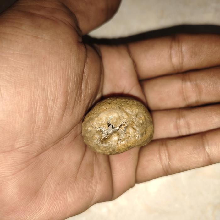 batu mustika combong cintomani kuno antik banget